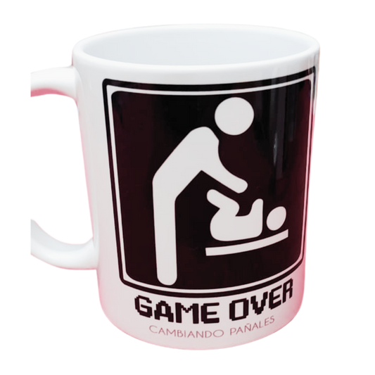 Taza personalizada, Game over cambiando pañales.